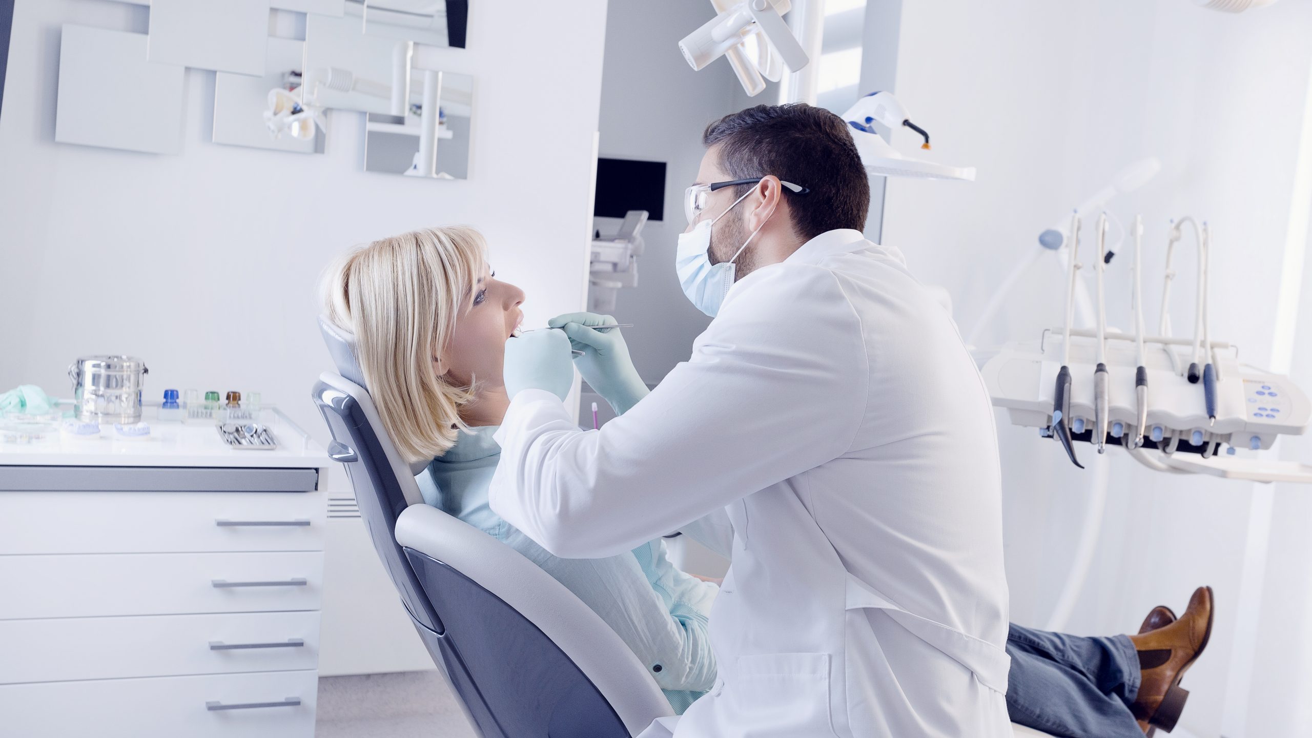 Dentist in Riverside, CA
